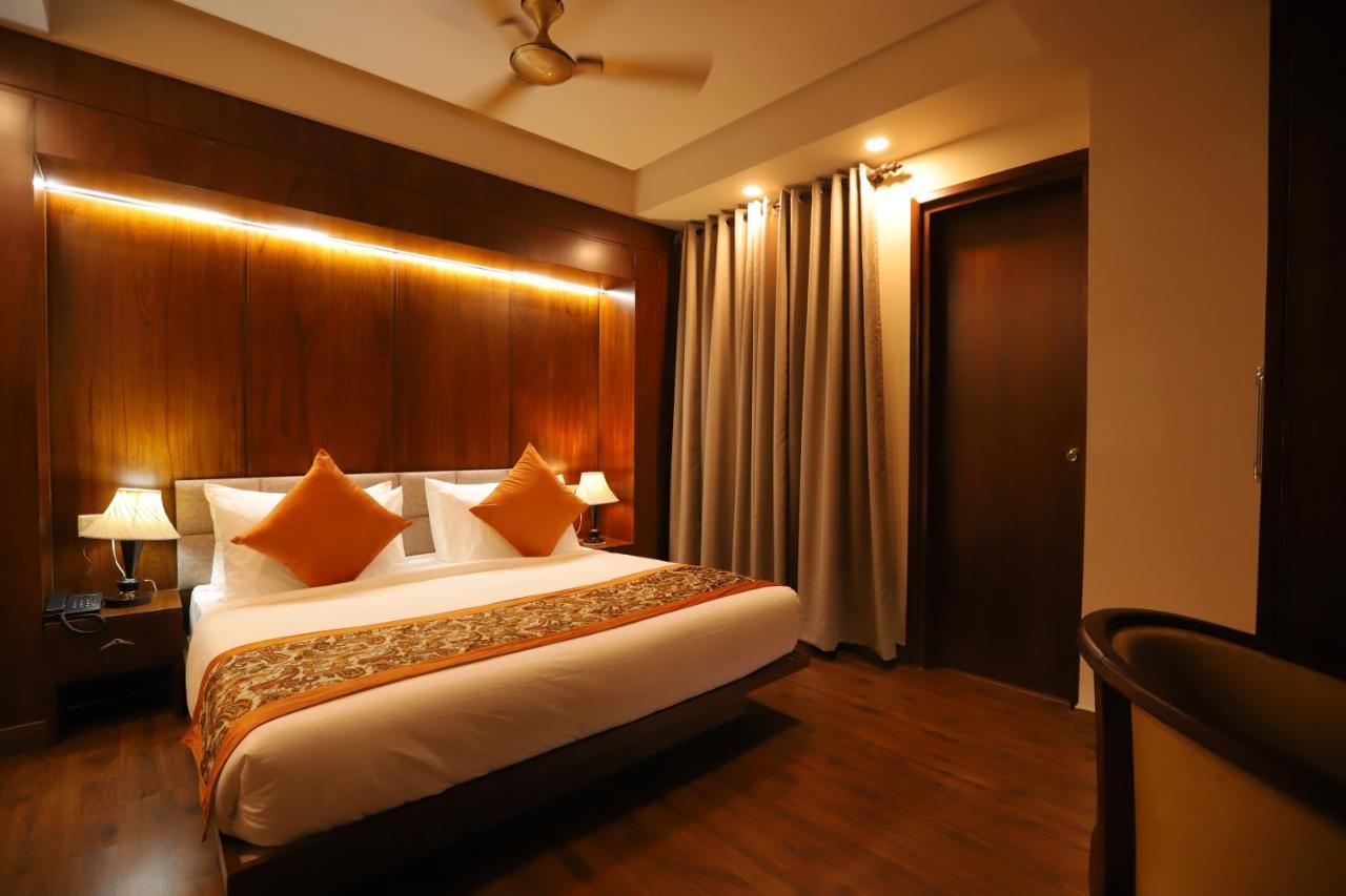 Ip Royal Hotel - นิวเดลี ภายนอก รูปภาพ