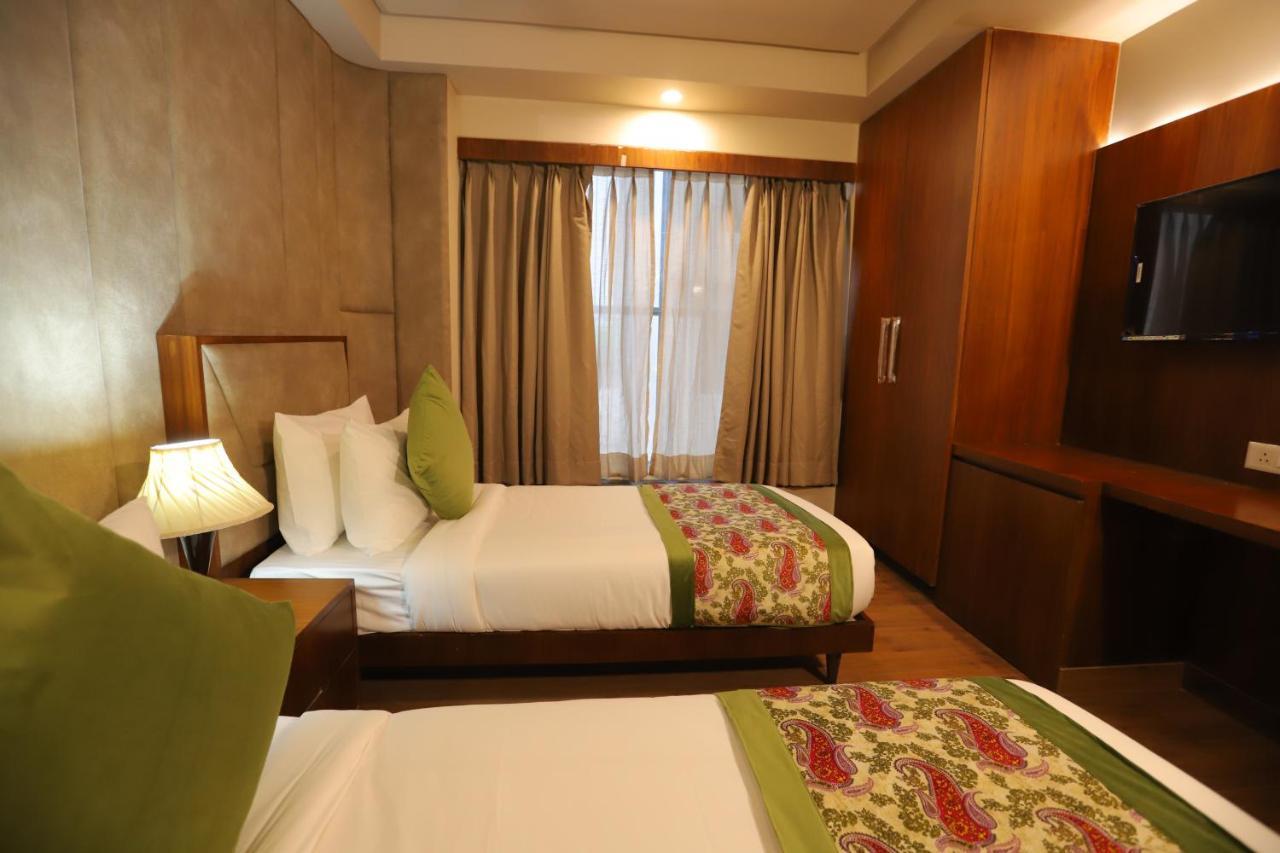 Ip Royal Hotel - นิวเดลี ภายนอก รูปภาพ