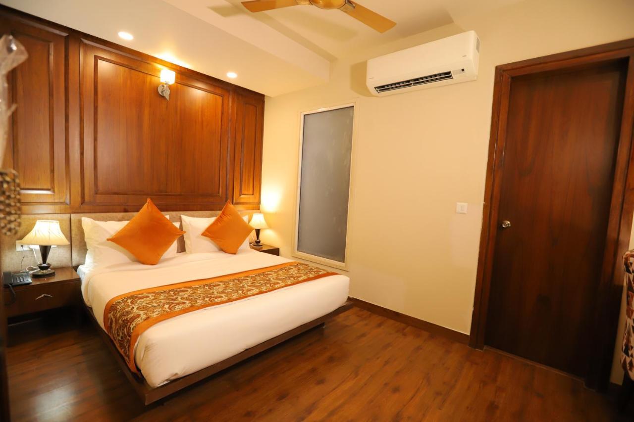 Ip Royal Hotel - นิวเดลี ภายนอก รูปภาพ