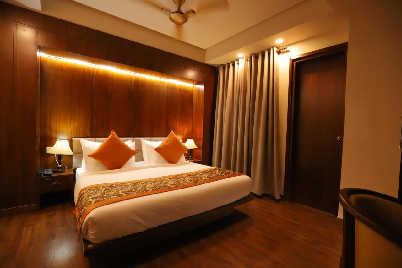 Ip Royal Hotel - นิวเดลี ภายนอก รูปภาพ