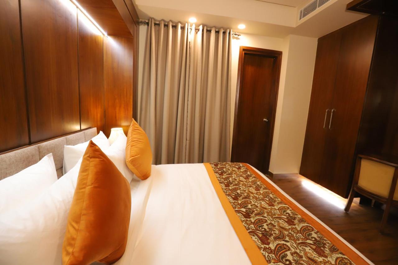 Ip Royal Hotel - นิวเดลี ภายนอก รูปภาพ